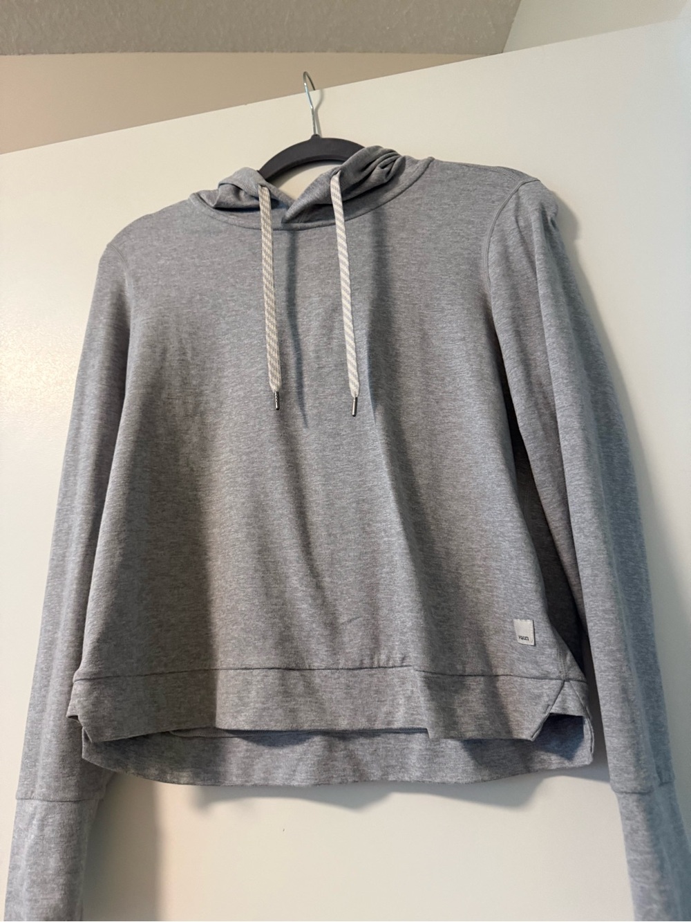 Vuori Women's Halo Hoodie in Heather Gray